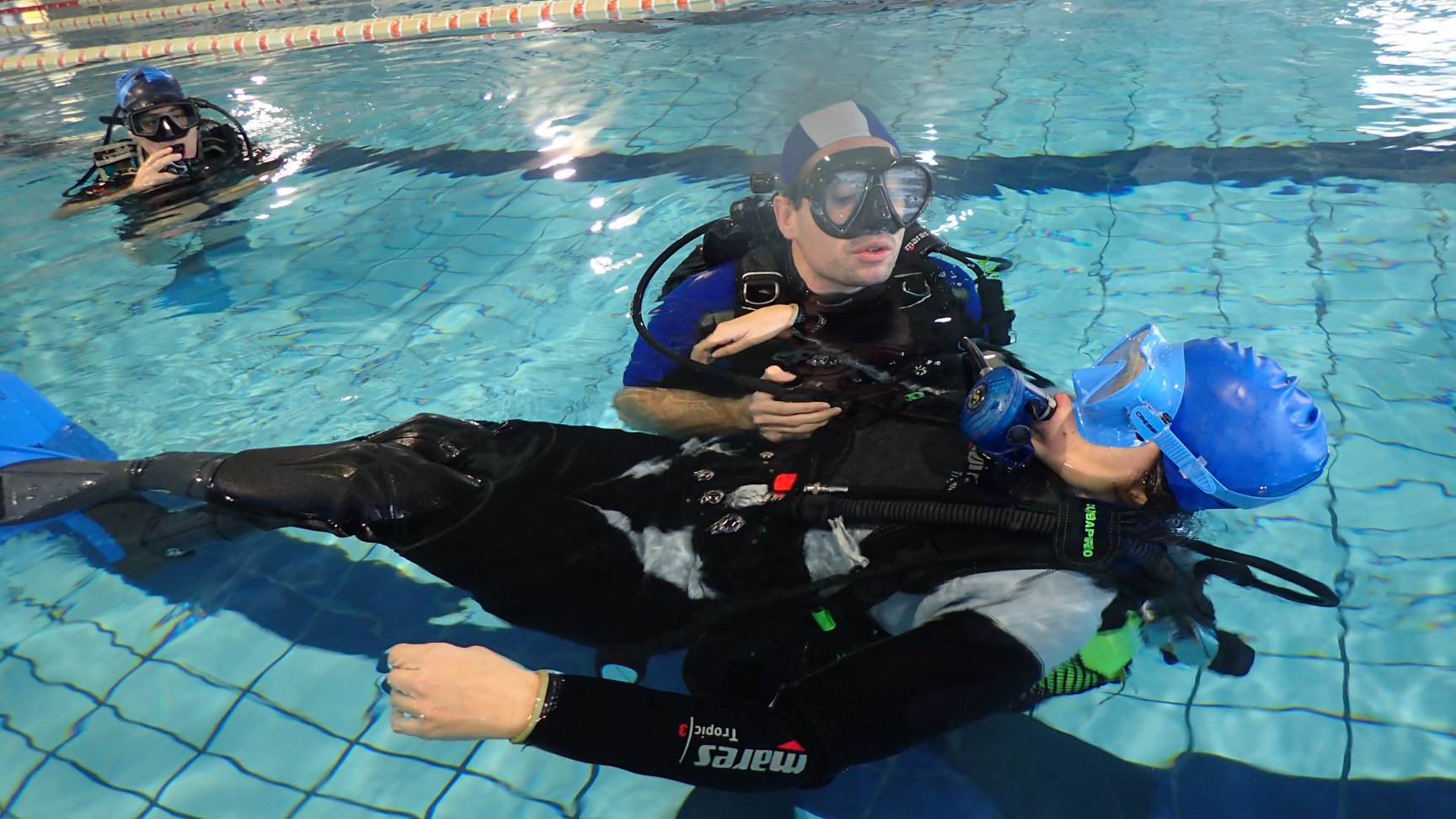 Nueva jornada de buceo adaptado con la ayuda de la UPNA