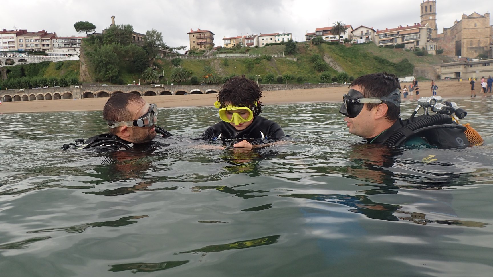 Bonita jornada de buceo adaptado (Guetaria)