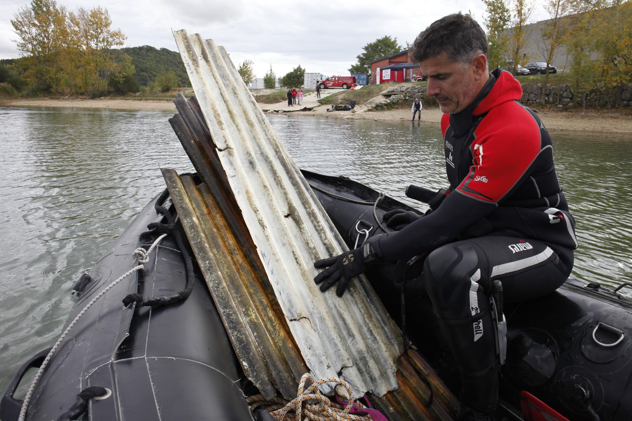 Recogida de residuos en la Balsa de La Morea