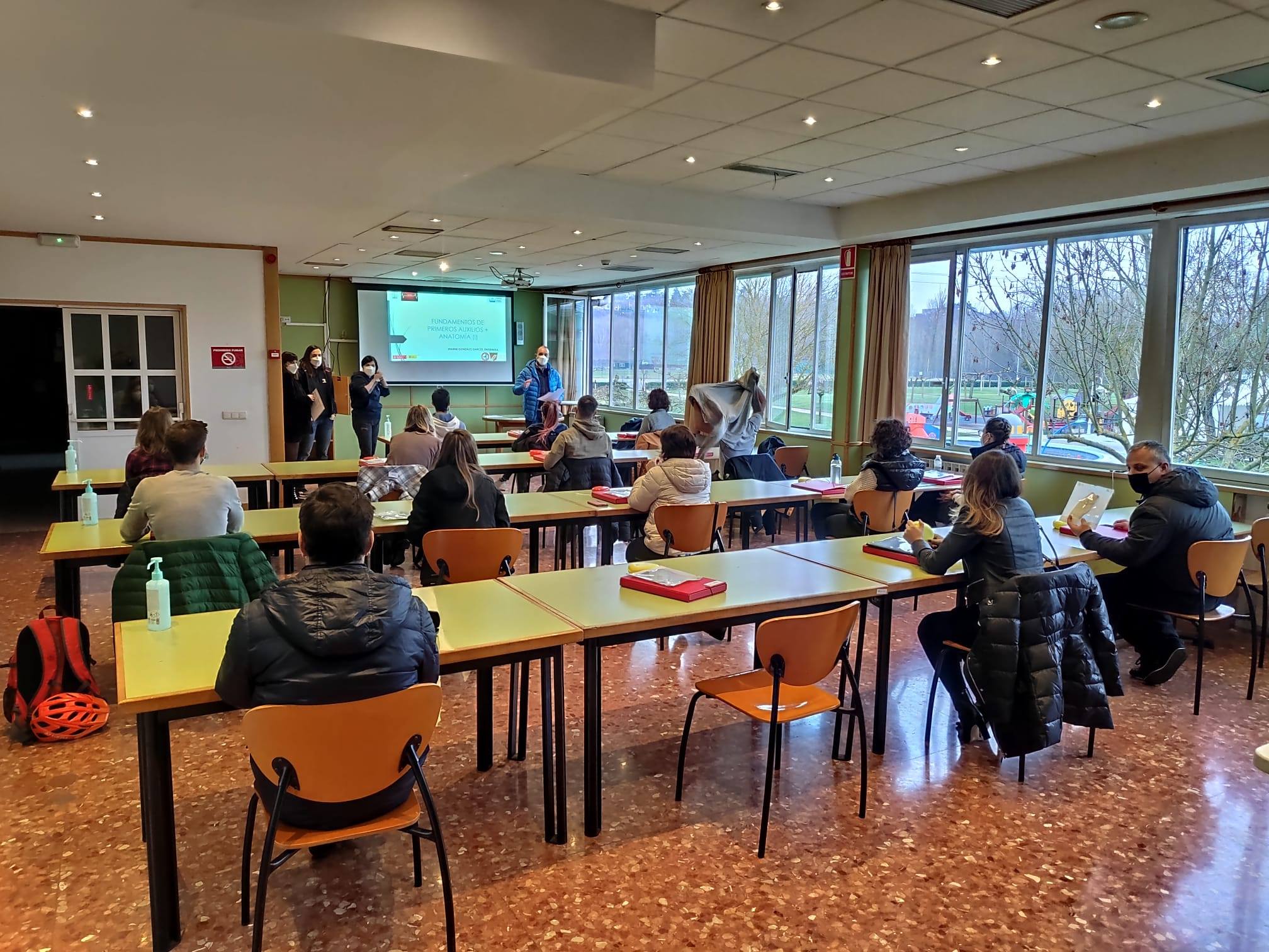 Curso de Primeros Auxilios, módulo del Curso de Experto en Hidroterapia Subacuática