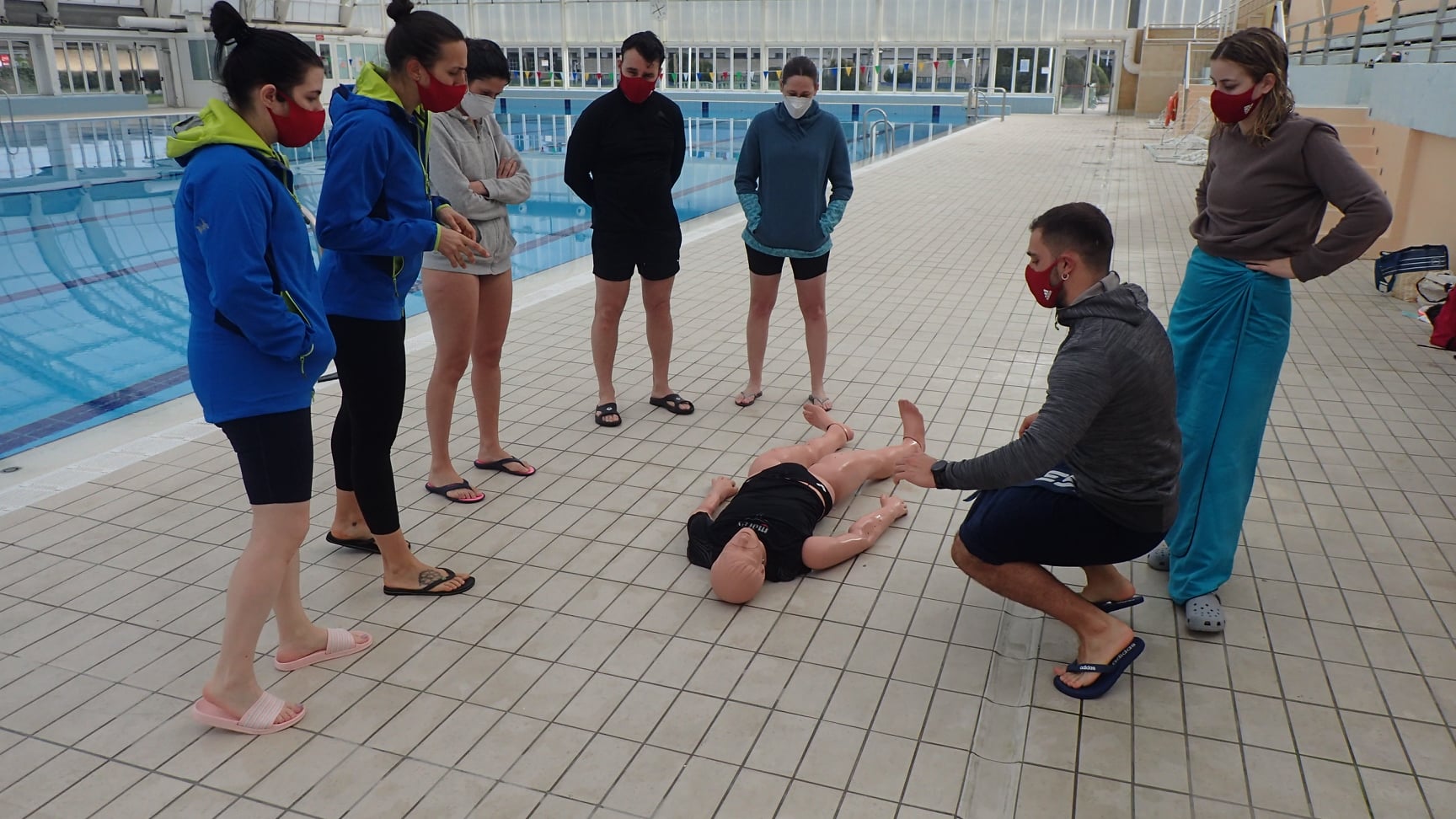 Curso de Primeros Auxilios, módulo del Curso de Experto en Hidroterapia Subacuática