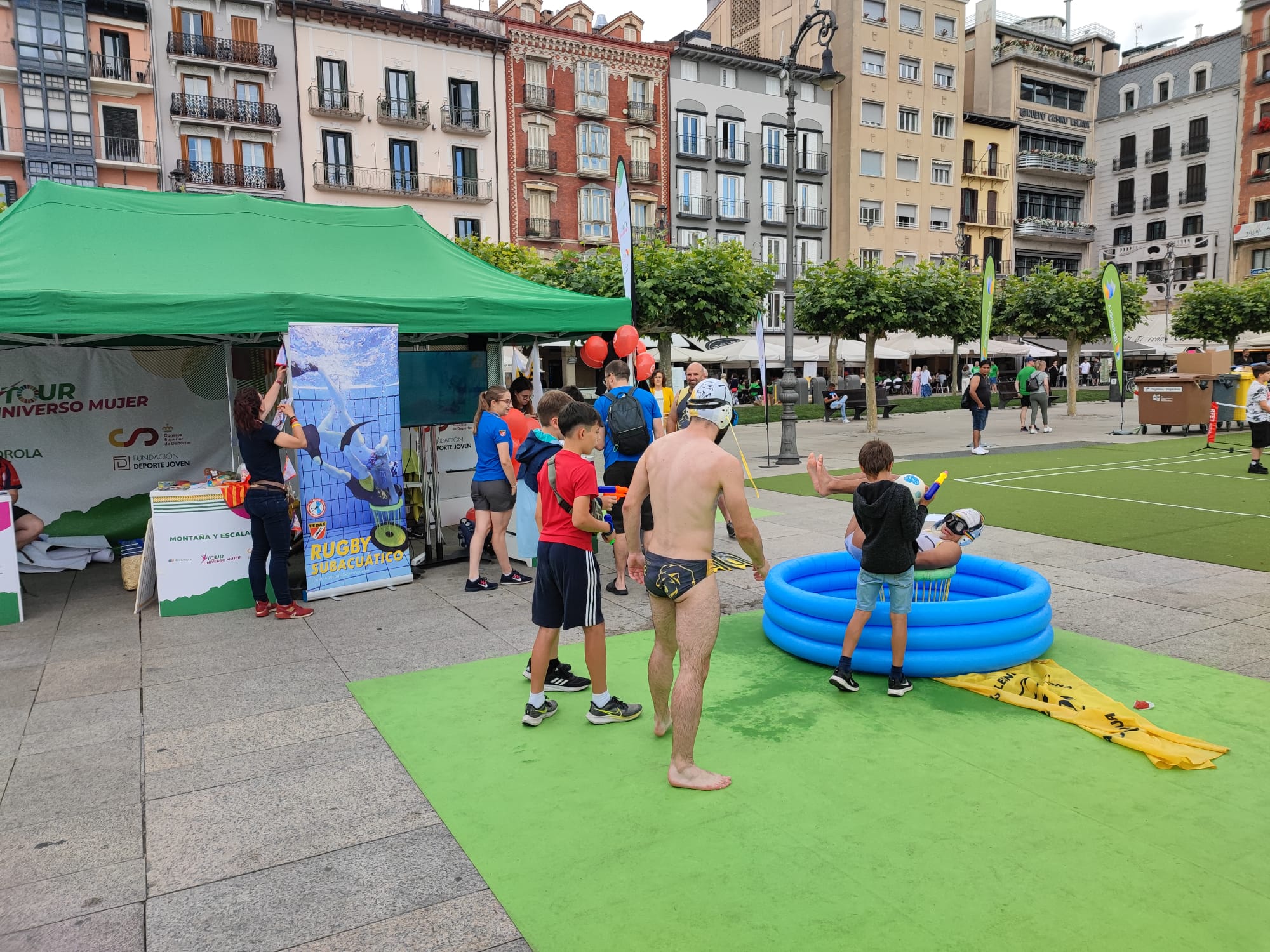 FNDAS estuvo presente en las jornadas de Tour Universo Mujer de Iberdrola
