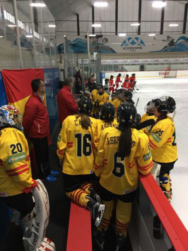 Bronce mundialista para siete jugadoras del Club Hielo Huarte.