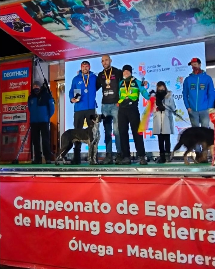 Tres podios navarros en el Campeonato de España de Mushing Tierra