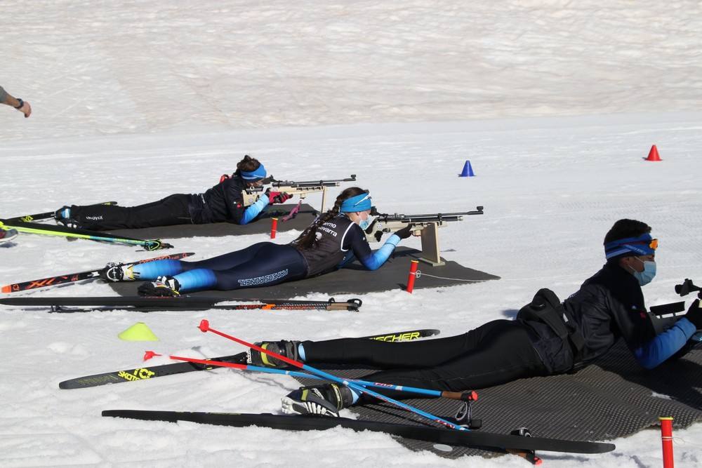 Los Juegos Deportivos llenan Belagua de esquiadores