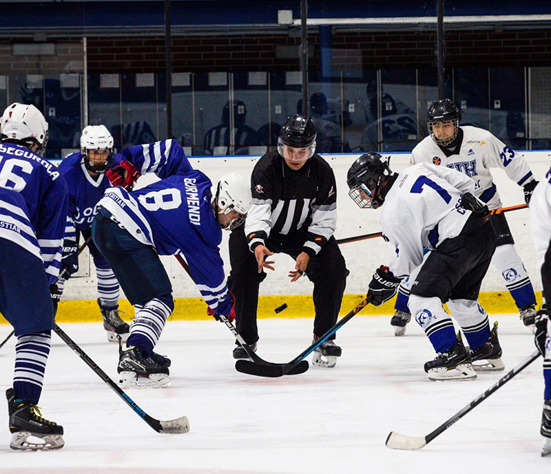 Dos derrotas y una victoria en una nueva jornada de Hockey Hielo