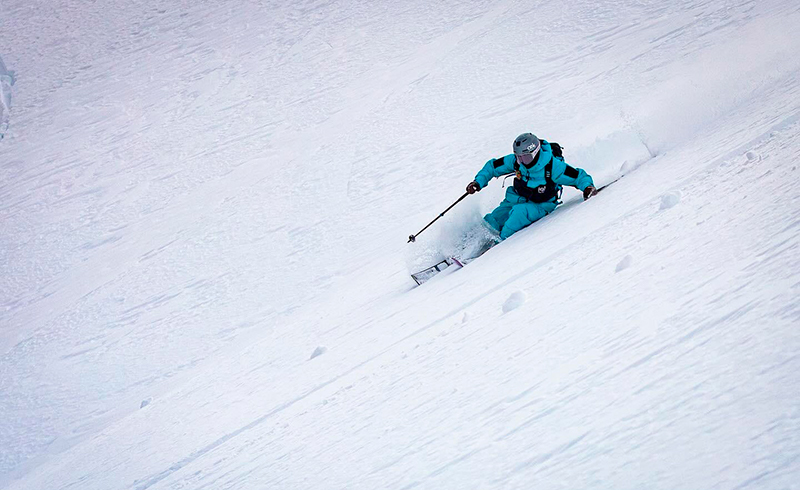 Un navarro hace historia en el Freeride