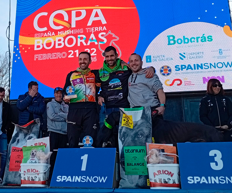 Triunfo navarro en la Copa de Espa&ntilde;a de Mushing Tierra