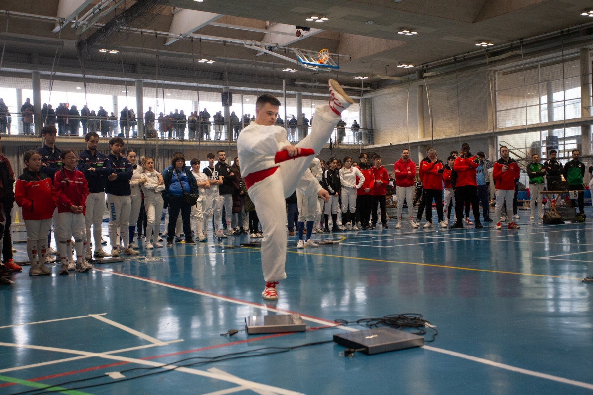 Emotivo homenaje en el primer memorial de espada dedicado a Chema Veiga