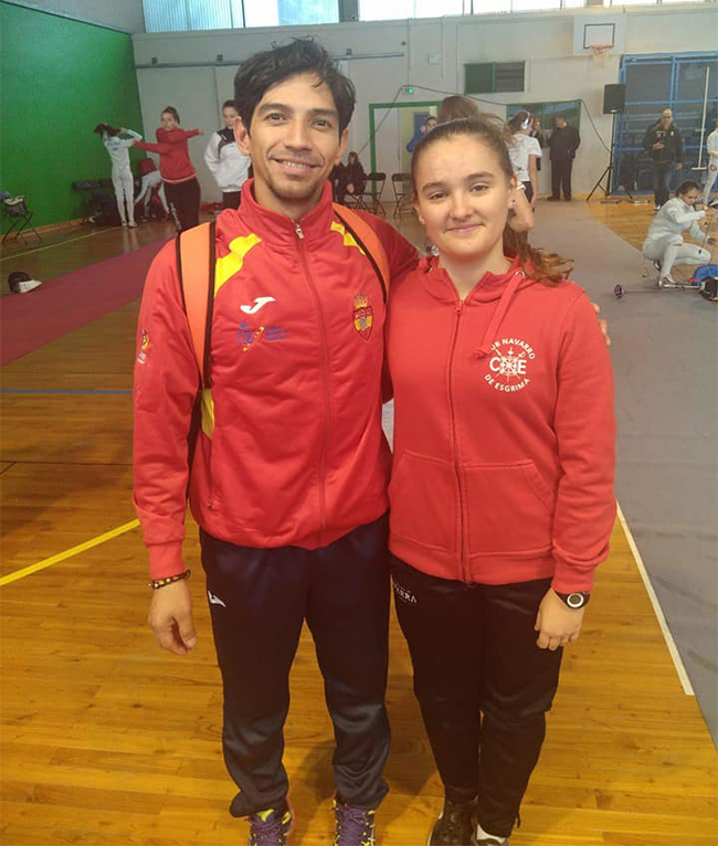 Una tiradora navarra participa en el Circuito Europeo Cadete