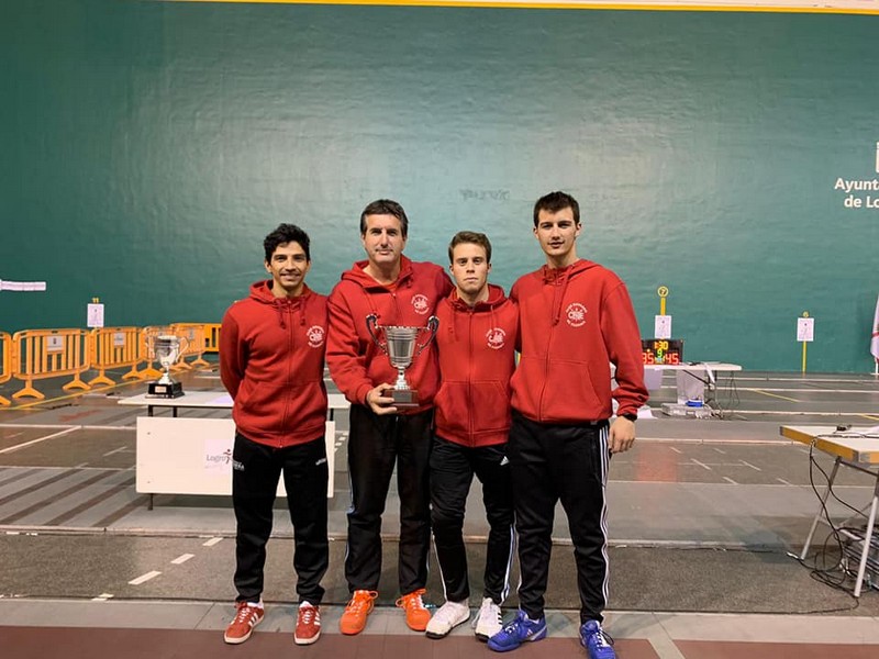 El Club Navarro de Esgrima asciende a Divisi&oacute;n de Honor