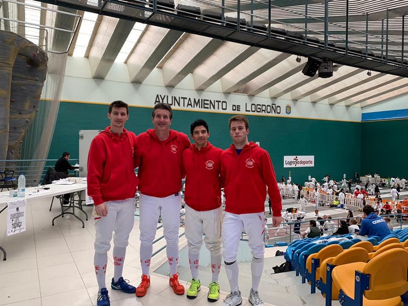 El Club Navarro de Esgrima asciende a División de Honor