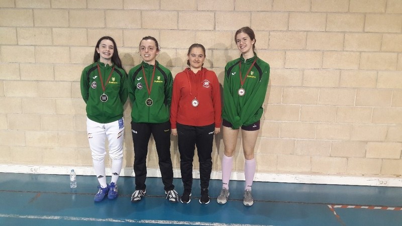 Ajetreado fin de semana para la esgrima navarra