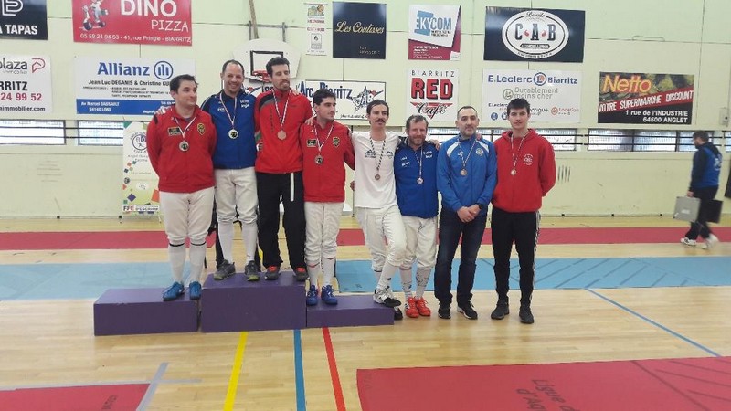 Ajetreado fin de semana para la esgrima navarra