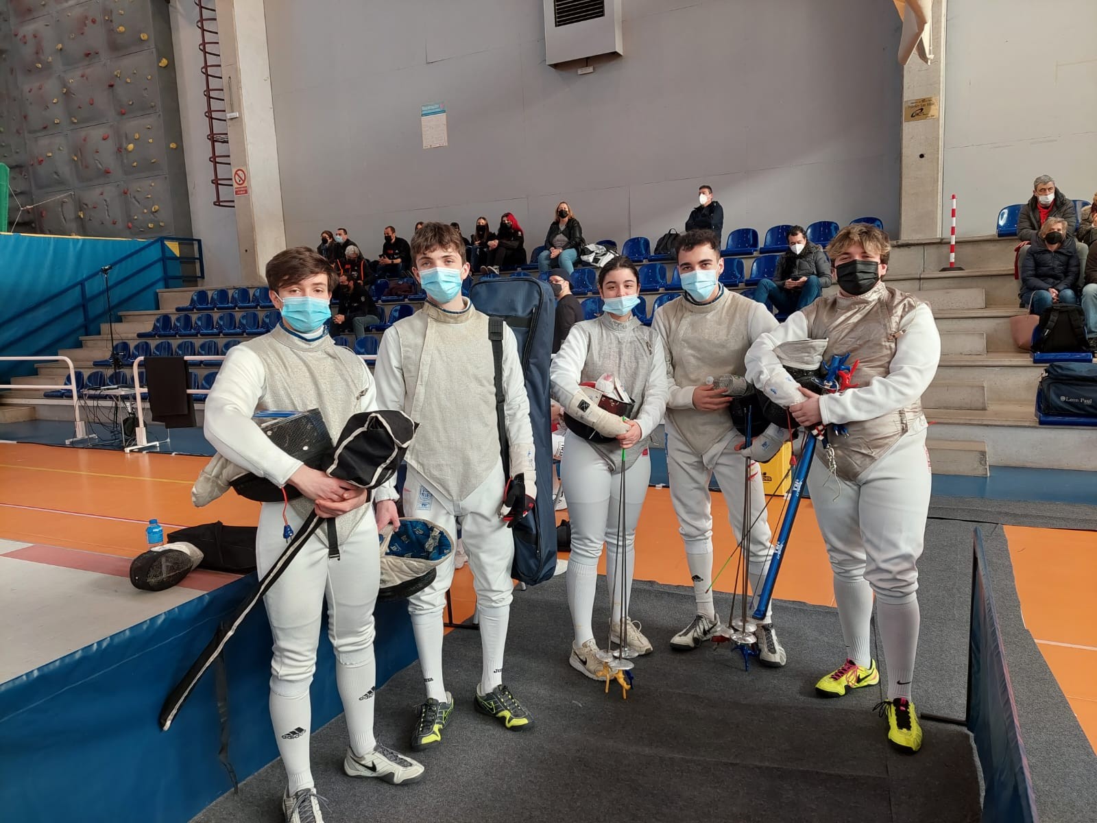 Trece esgrimistas navarros en los Campeonatos de España Junior y Sub 23