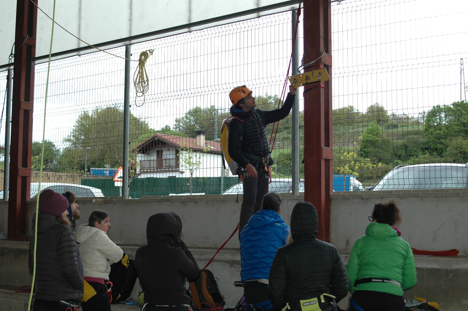 Finalizado el Curso de Técnicas Básicas de Descenso de Cañones