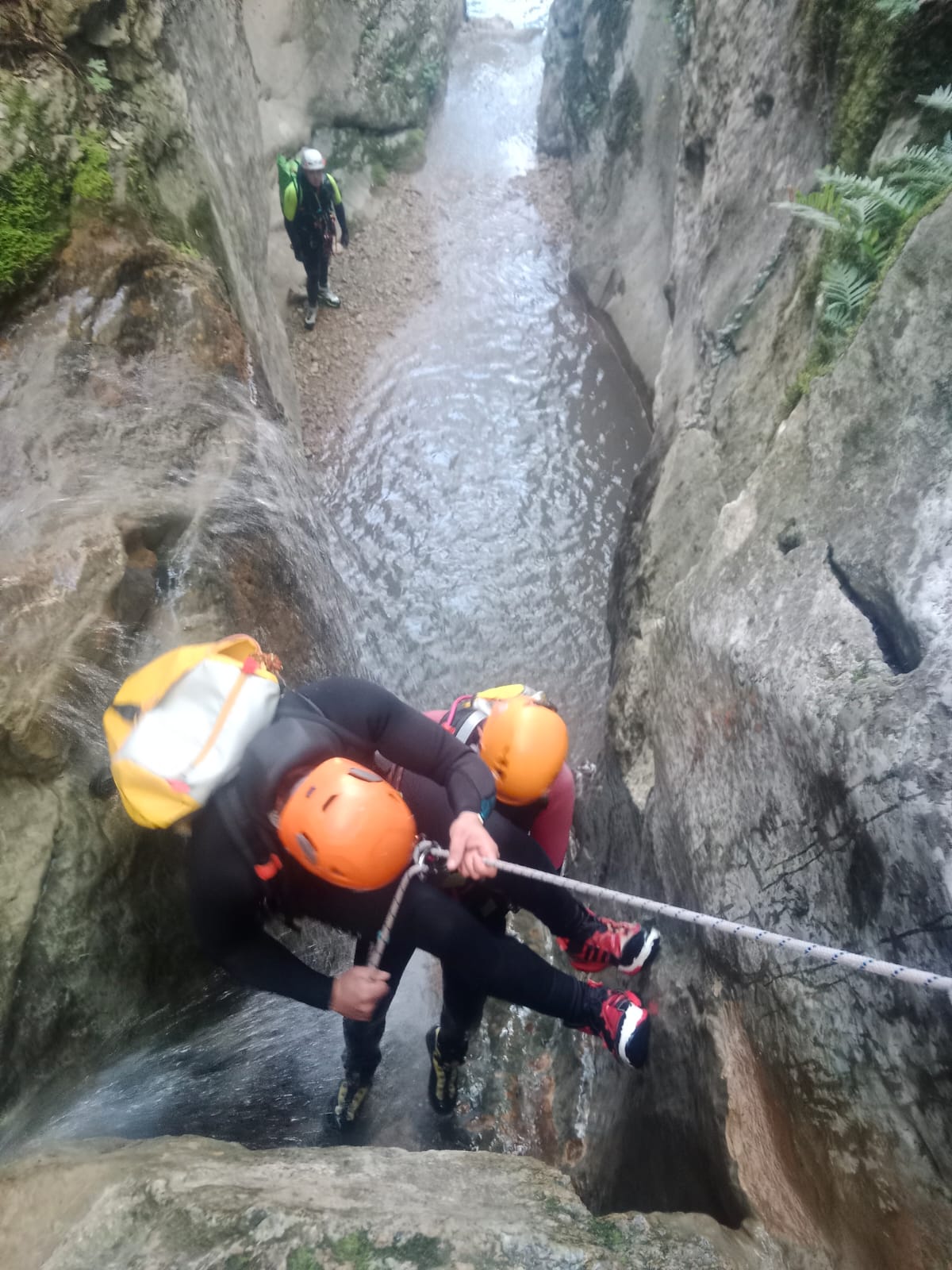 Desarrollado el Curso de Técnicas Avanzadas de Descenso de Cañones