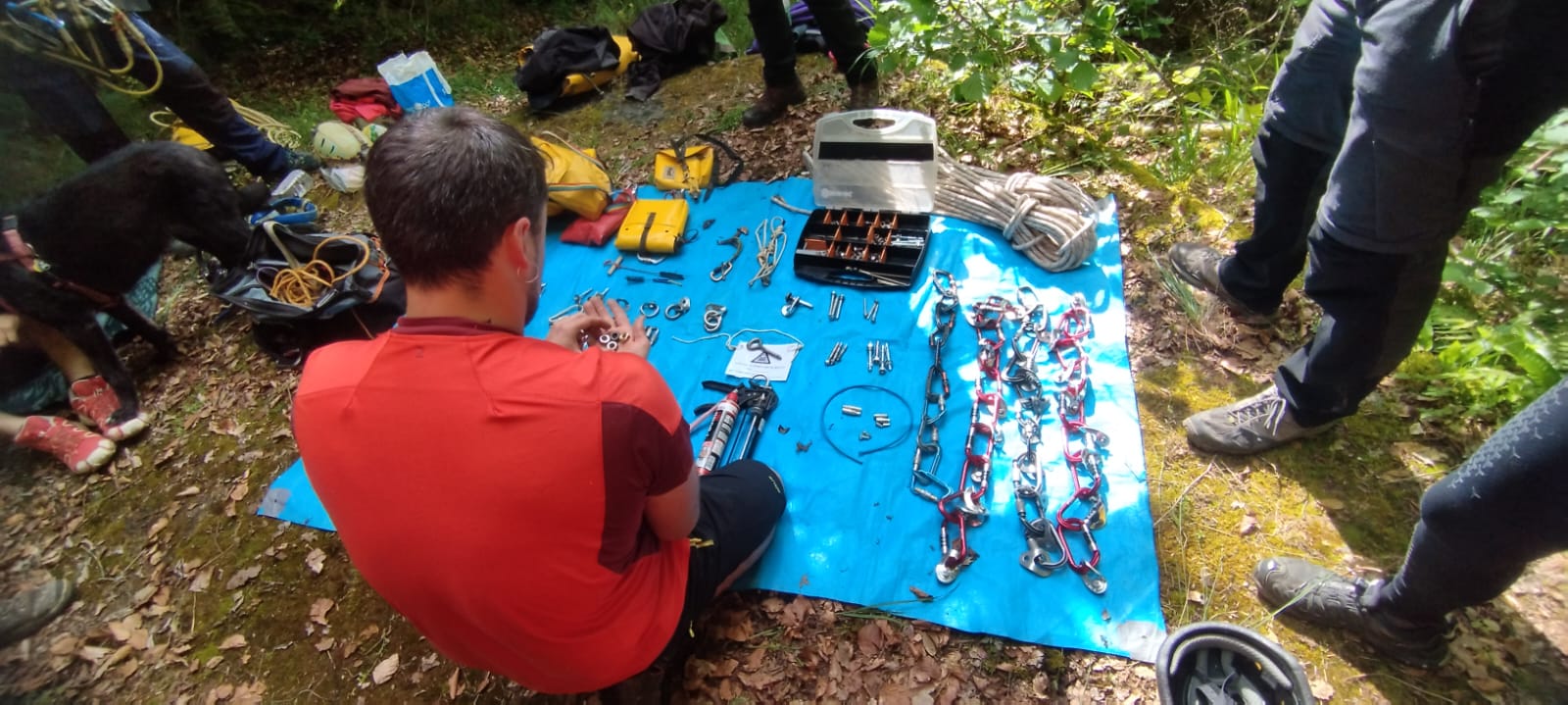 Celebrado el Curso de instalaci&oacute;n y equipaci&oacute;n de cavidades