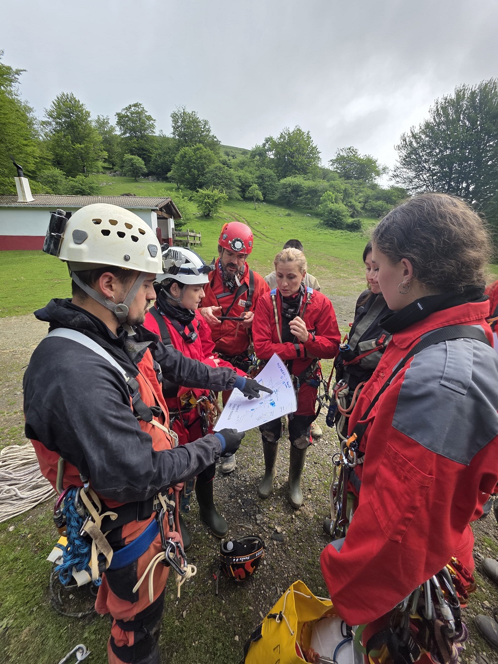 Celebrado el Curso de instalación y equipación de cavidades