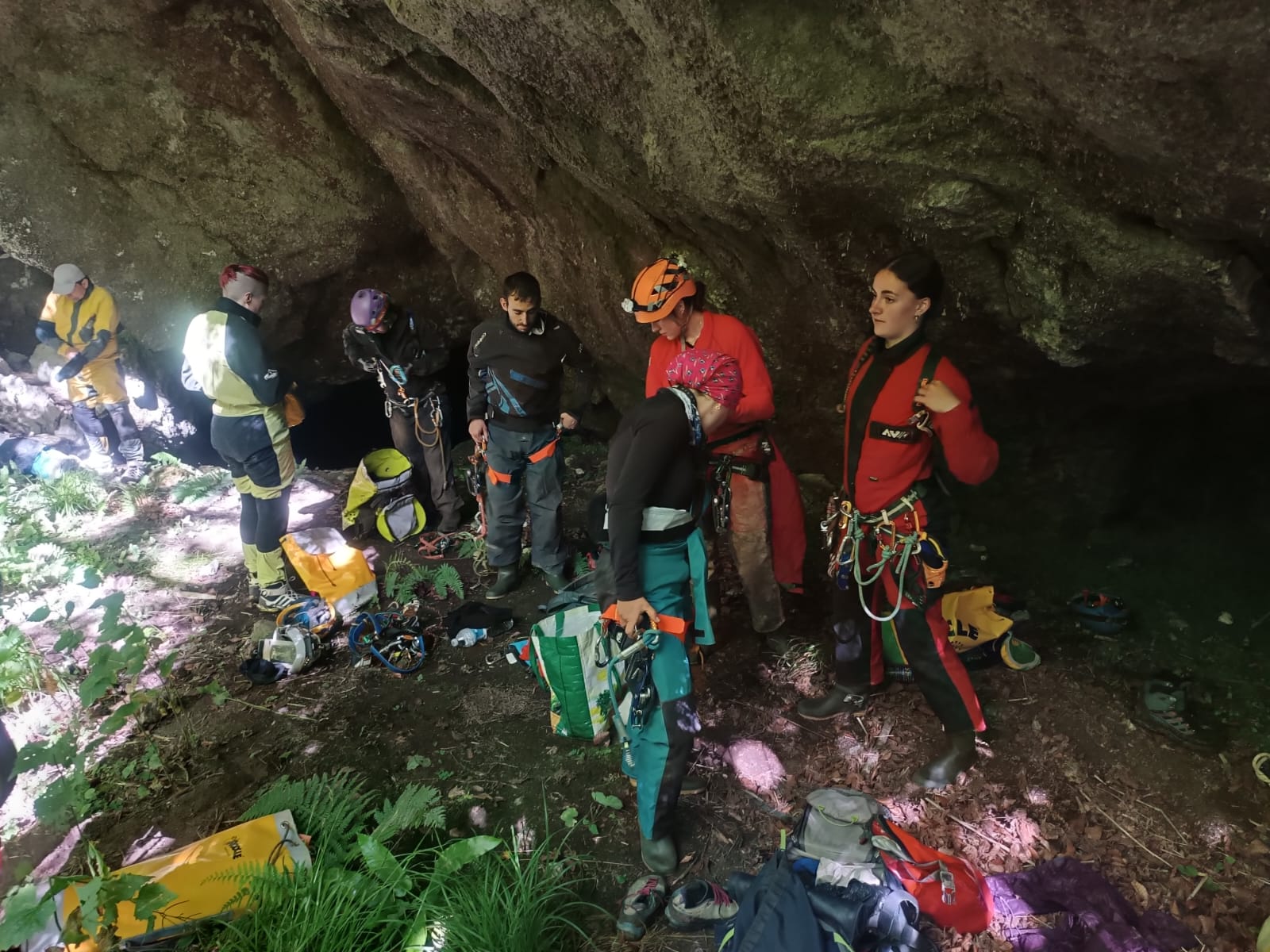Finalizada la formaci&oacute;n de perfeccionamiento en espeleolog&iacute;a