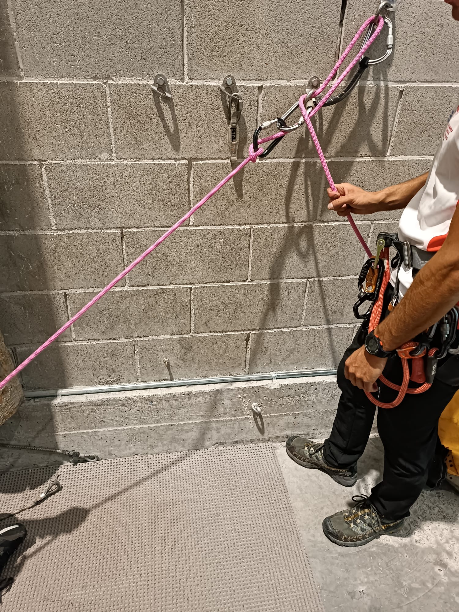 Finalizada la formación Técnicas básicas en descenso de cañones