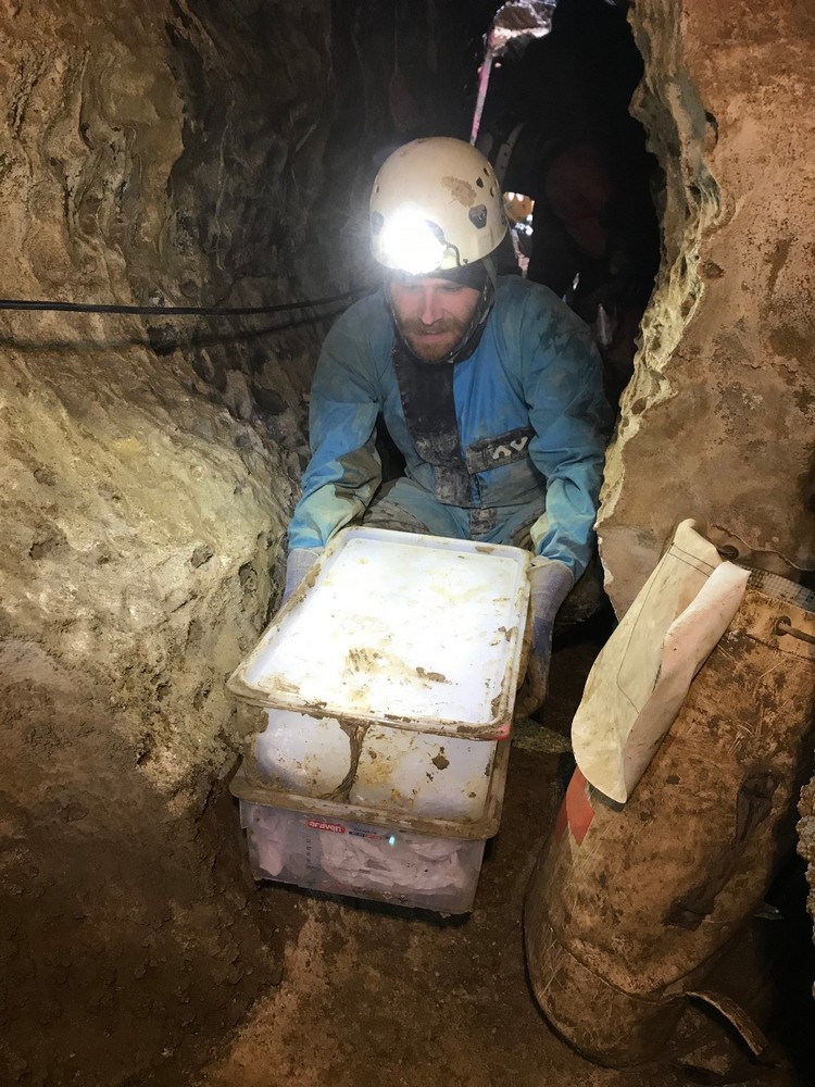 Andoni Gallardo Izcue del GE Sakon: "el descubrimiento del Hombre de Loizu ha servido para ver a la espeleología desde otro prisma"