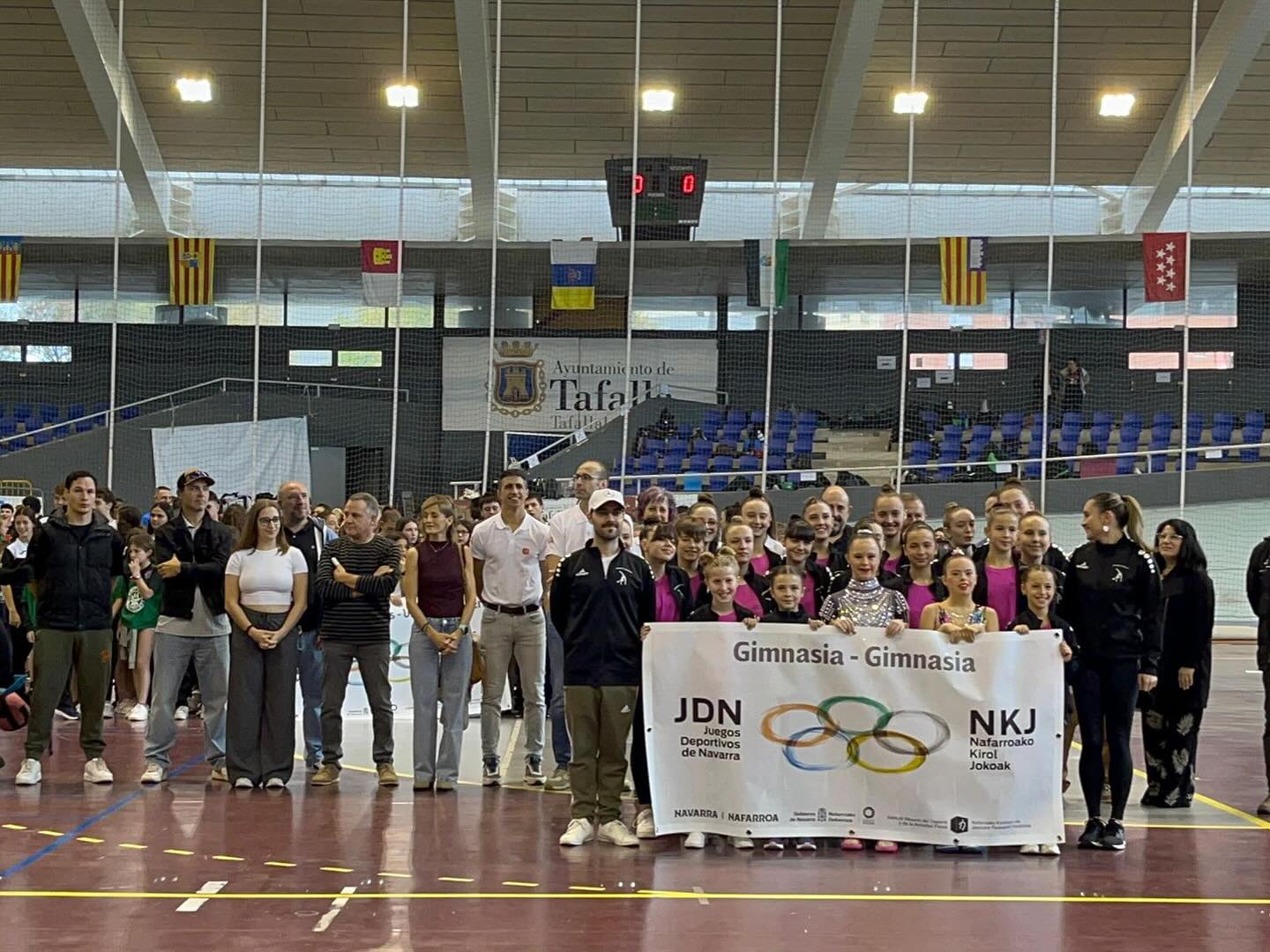 La gimnasia rítmica estuvo presente en la acto inaugural de la 39ª edición de los Juegos Deportivos de Navarra