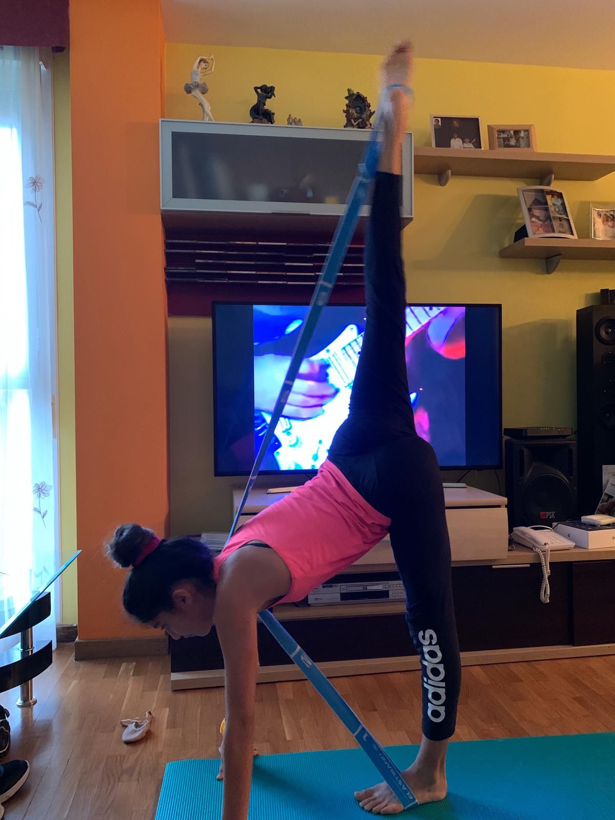 #Yoentrenoencasa con Sara Cinto