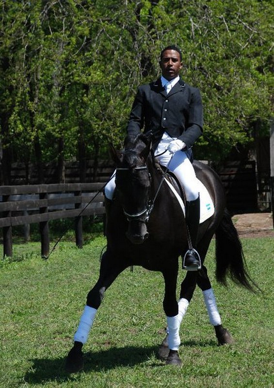 Inauguraci&oacute;n del Club H&iacute;pico Irache en Ayegui