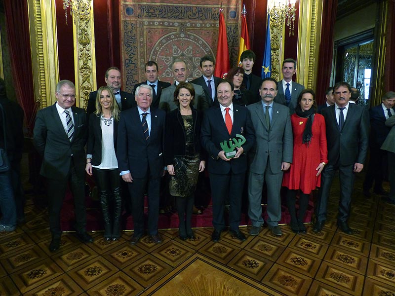 La Federación Navarra de Hípica ha sido galardonada por el Gobierno de Navarra como mejor federación deportiva 2014