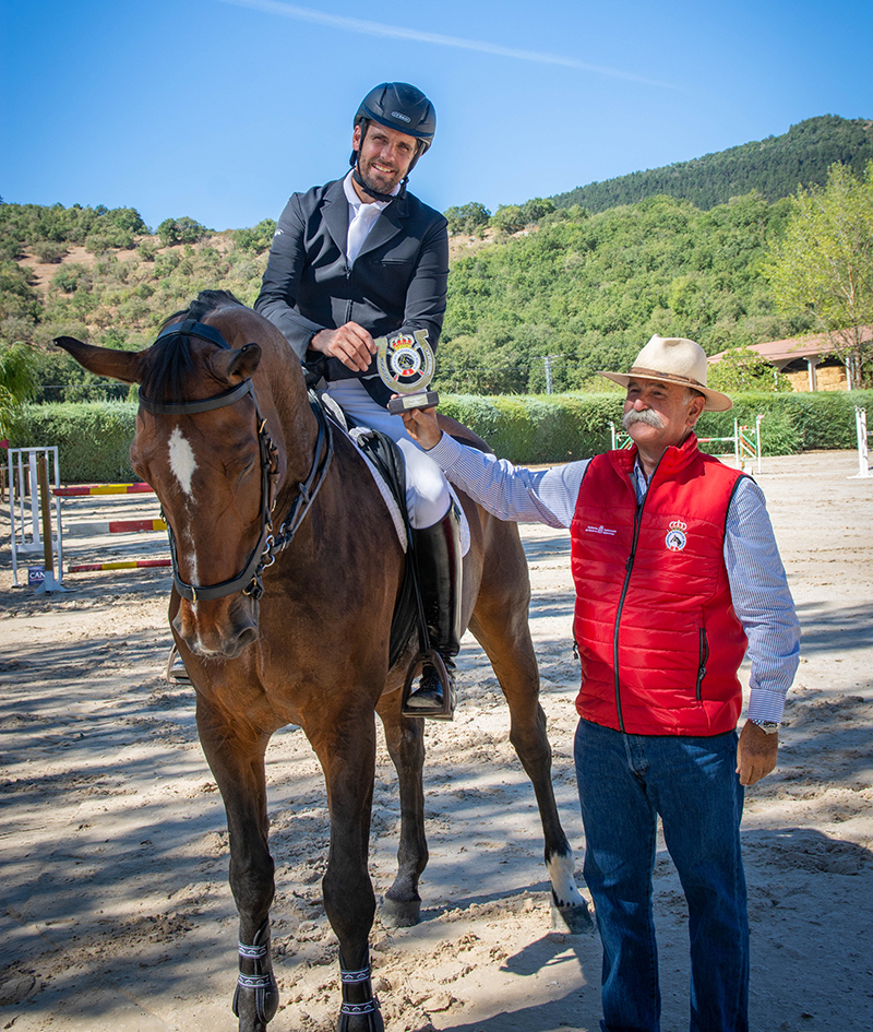 Primera Jornada del concurso de Salto San Ferm&iacute;n Memorial Teresa Moreno