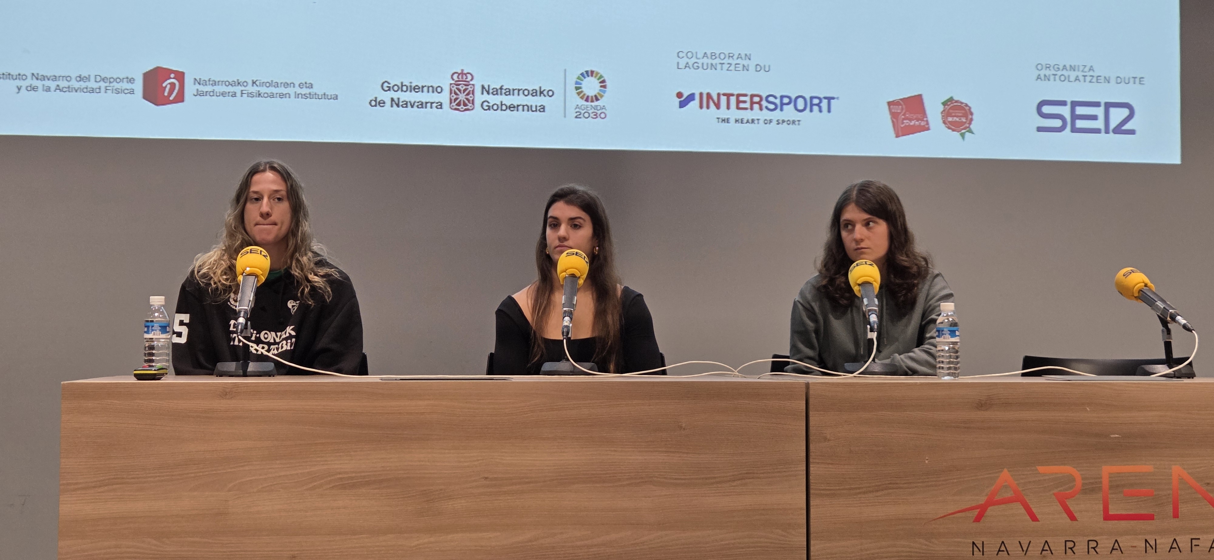 El VIII Congreso Deporte y Mujeres aborda las causas del abandono deportivo prematuro en j&oacute;venes y propone soluciones desde Navarra