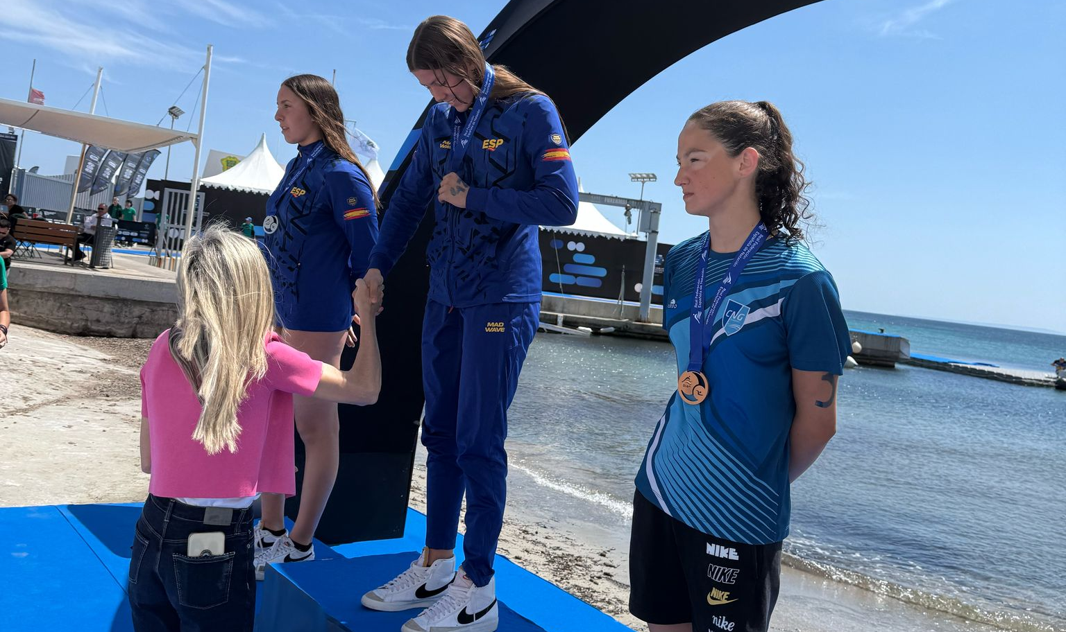 Ariadna Malo suma dos oros y dos platas en la Copa del Mundo de Aguas Abiertas en Ibiza