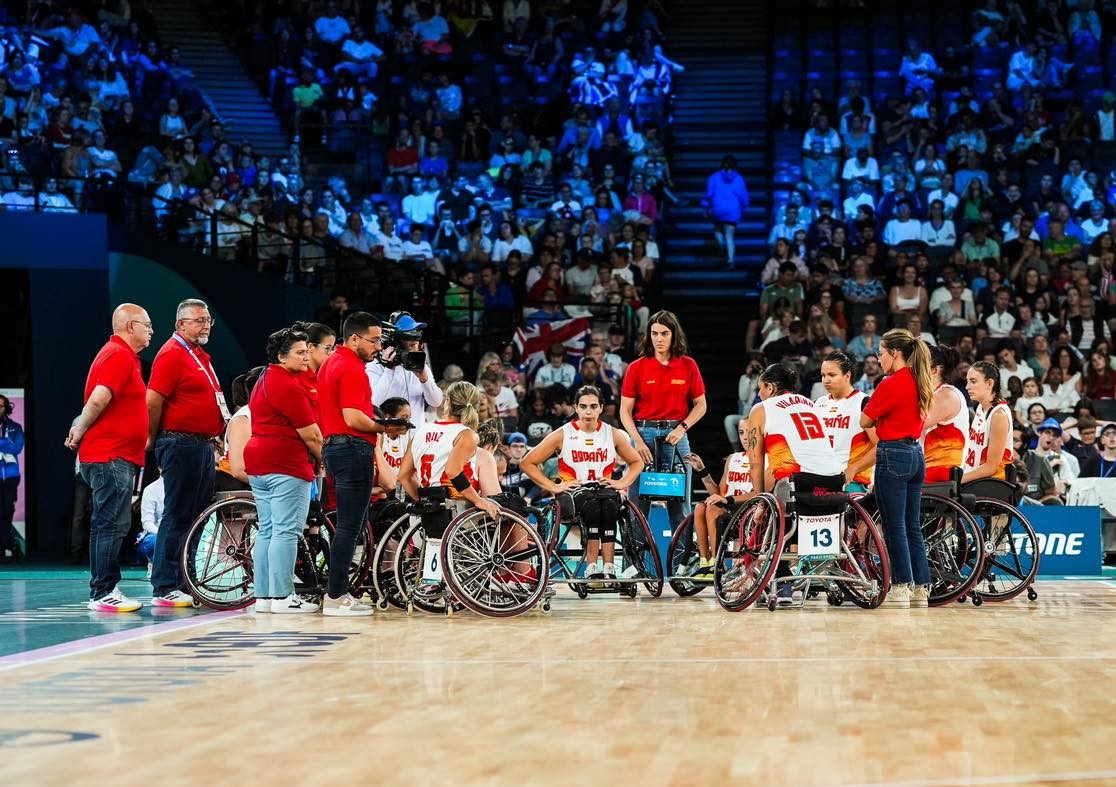 La selecci&oacute;n femenina de baloncesto desaf&iacute;a a la campeona Pa&iacute;ses Bajos en los cuartos de final