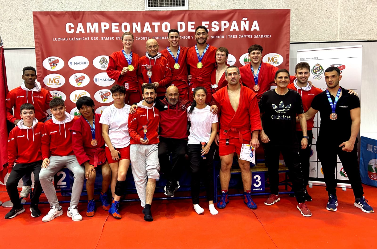 EL CLUB NAVARRO DE LUCHA, CAMPEON DE ESPA&Ntilde;A POR CLUBES