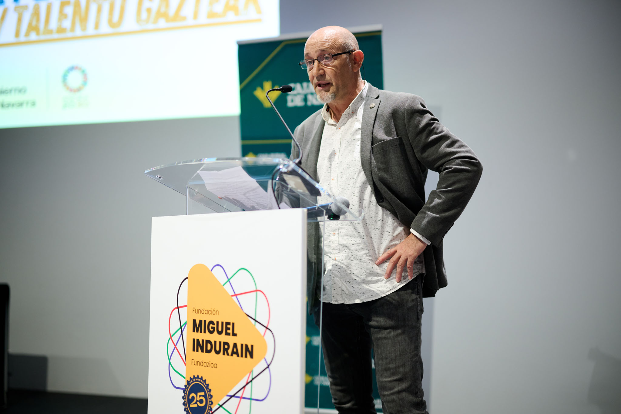 La fiesta de Caja Rural de Navarra y los "J&oacute;venes Talentos 2024"