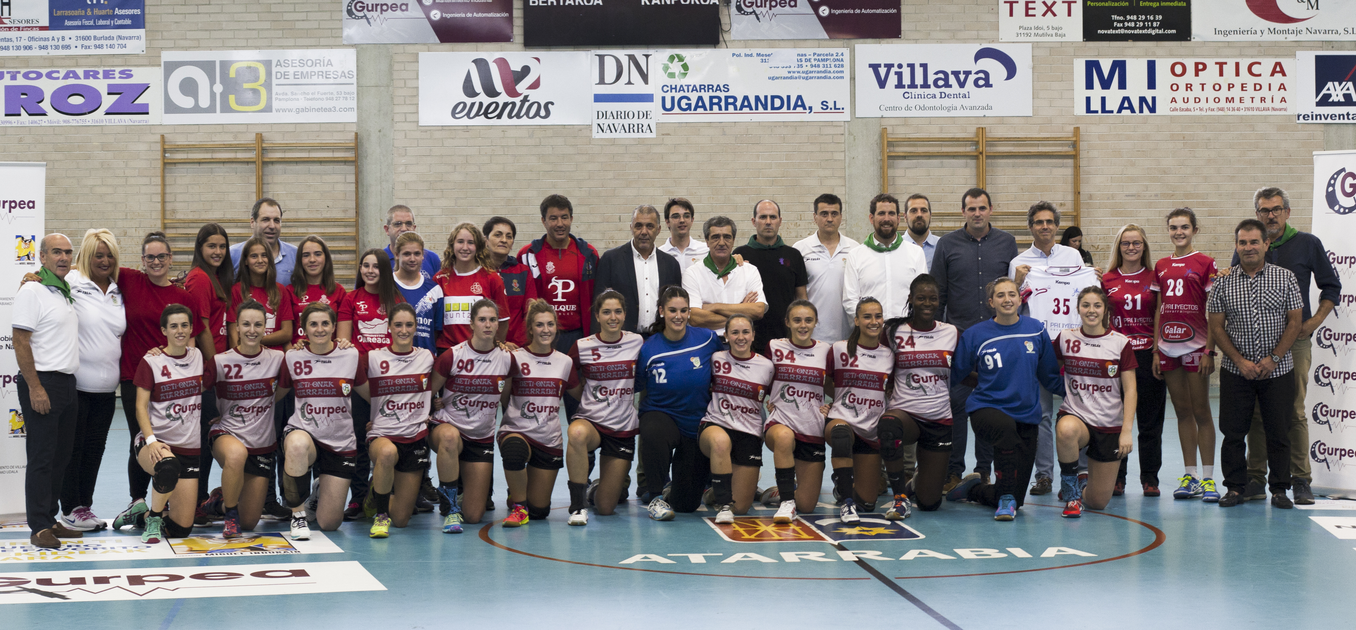 Convenio de estructuraci&oacute;n del balonmano femenino en Navarra