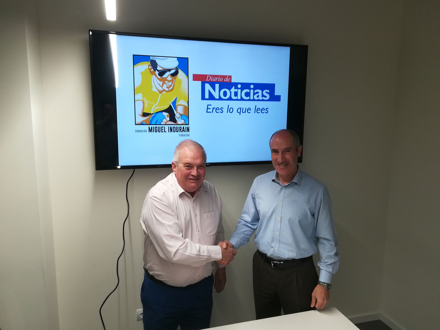 La Fundaci&oacute;n Miguel Indur&aacute;in y Diario de Noticias renuevan el convenio de colaboraci&oacute;n para la difusi&oacute;n y visibilizaci&oacute;n de su actividad