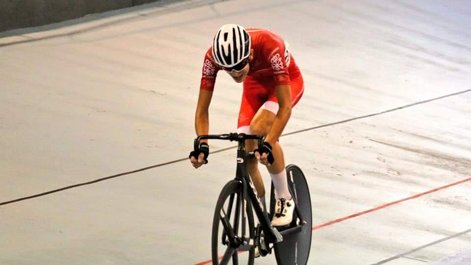 Fruto en forma de &eacute;xitos para el trabajo del ciclismo en pista navarro