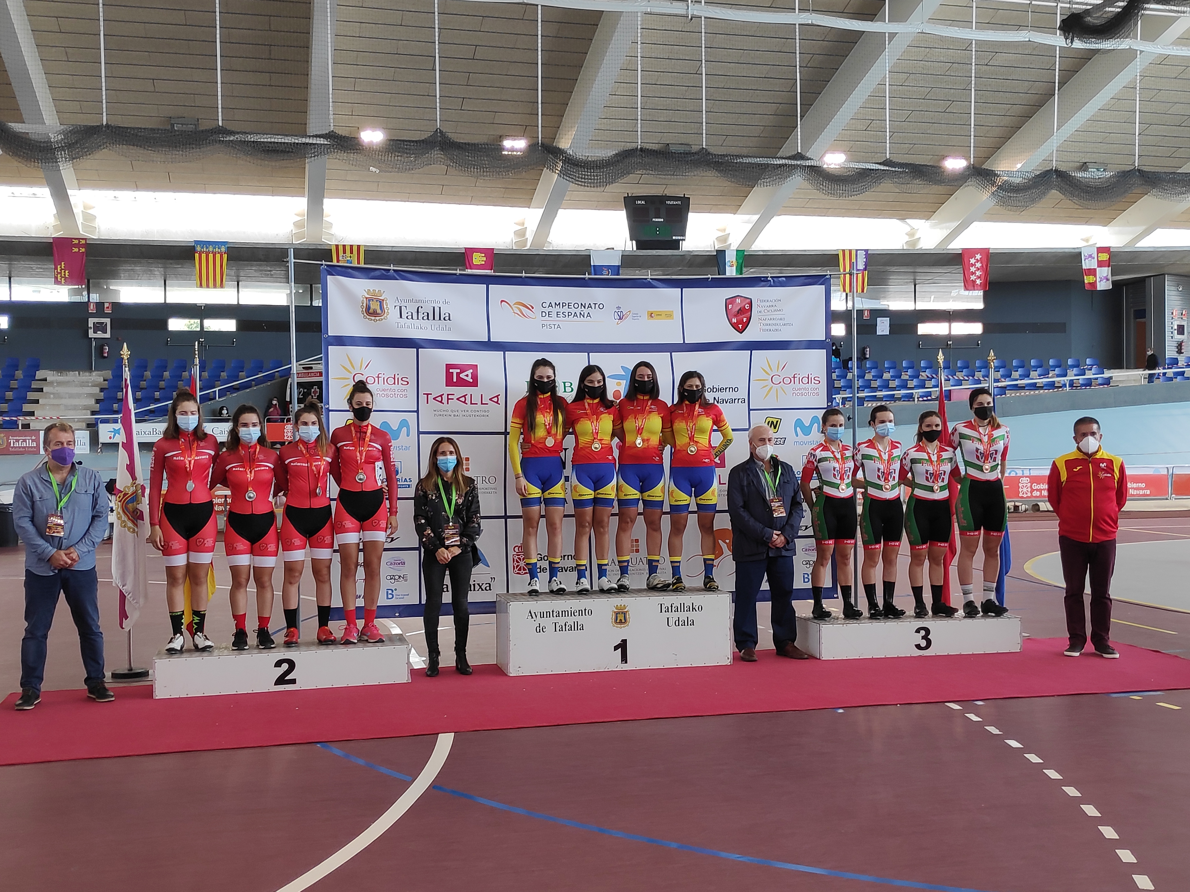 Fruto en forma de &eacute;xitos para el trabajo del ciclismo en pista navarro