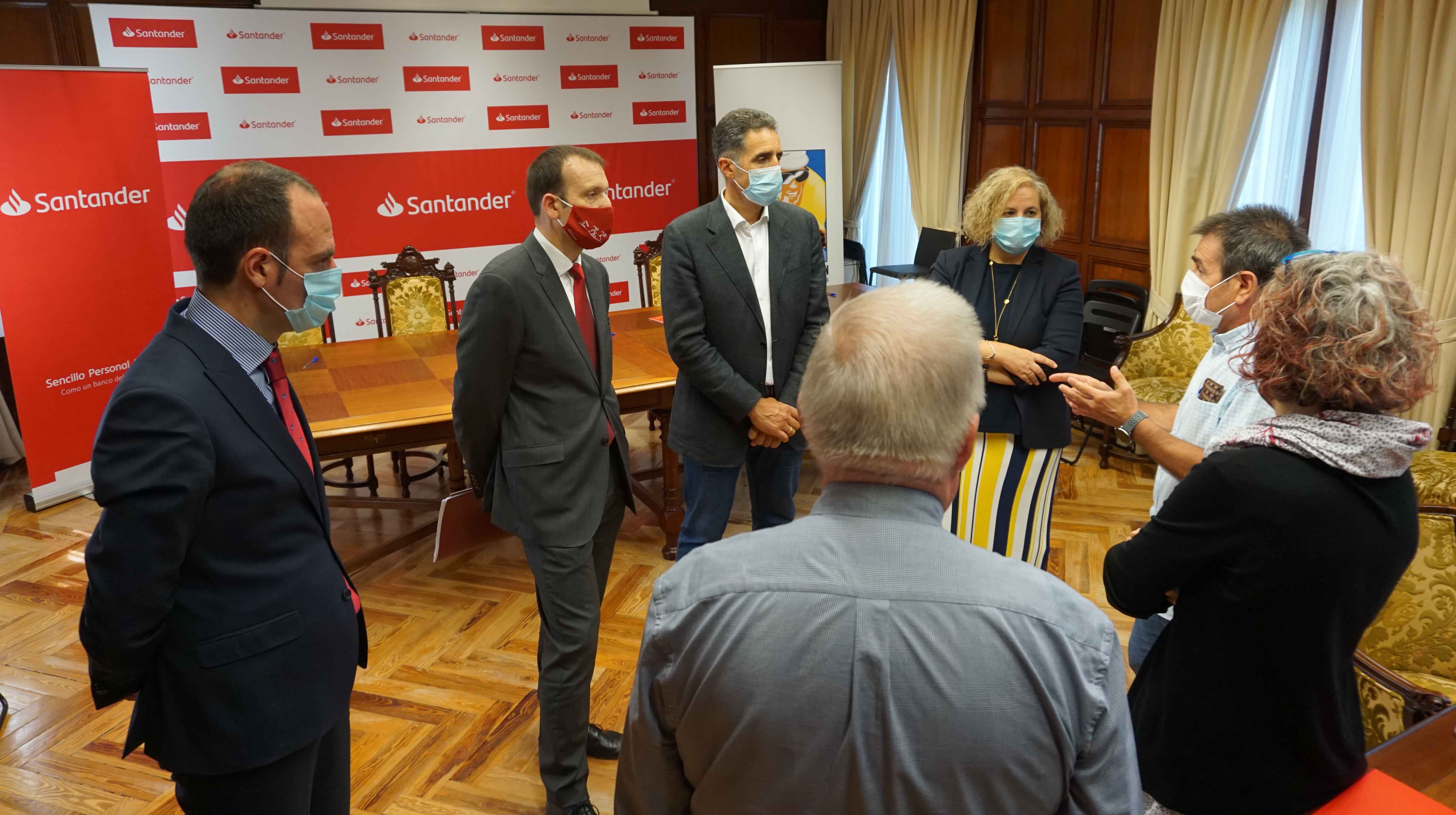 Fundaci&oacute;n Miguel Indur&aacute;in Fundazioa y Banco Santander, codo con codo con el deporte navarro