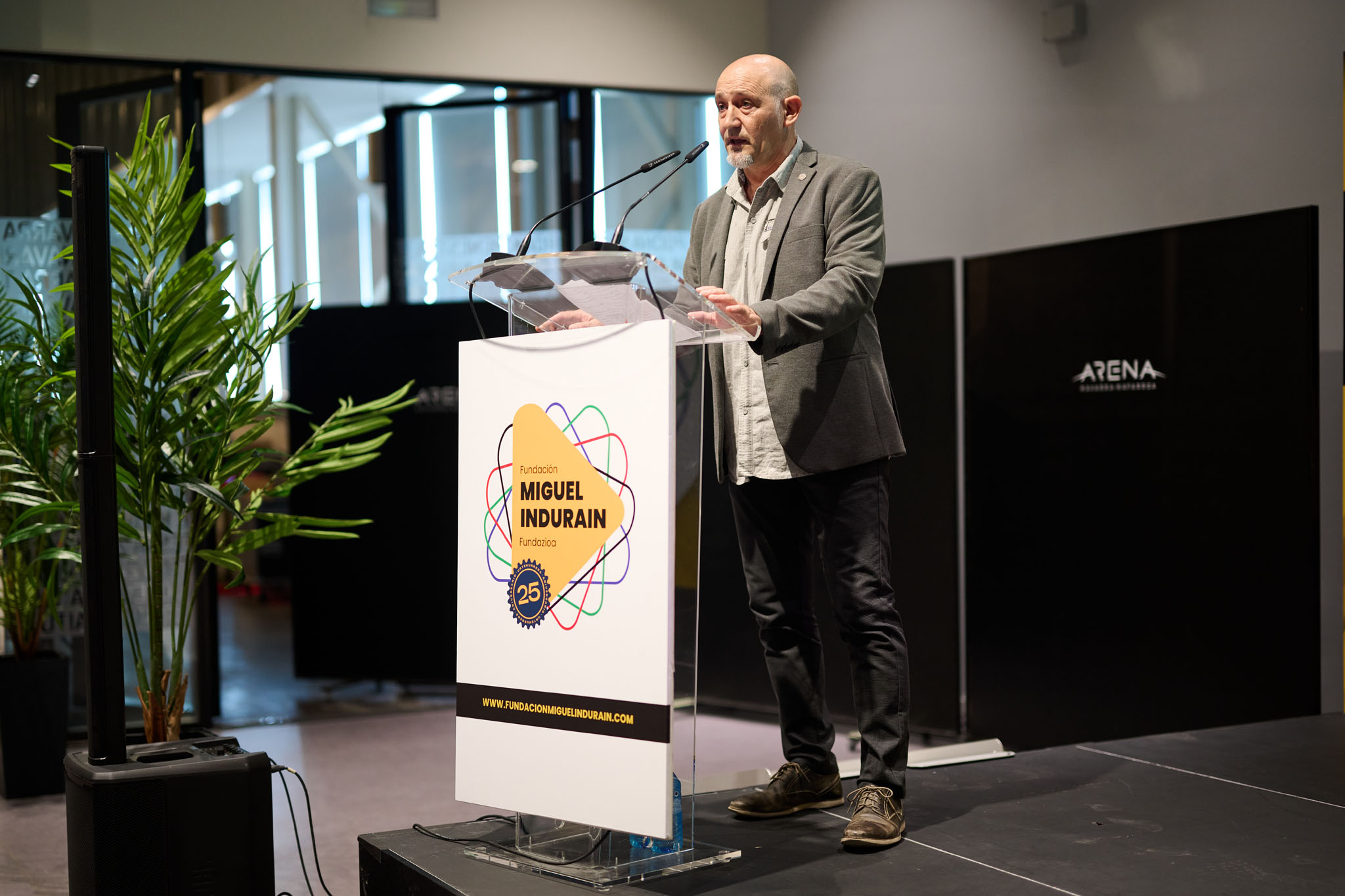 LA FMIF CONCEDE 181 BECAS EN UNA GALA CELEBRADA EN EL NAVARRA ARENA