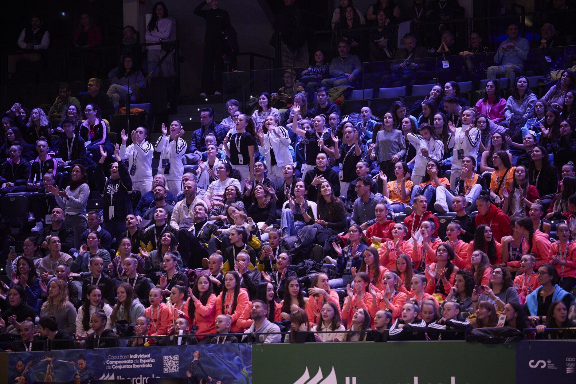 Gimnasia r&iacute;tmica: Oro para Lagunak y bronce para Alaia en categor&iacute;a s&eacute;nior