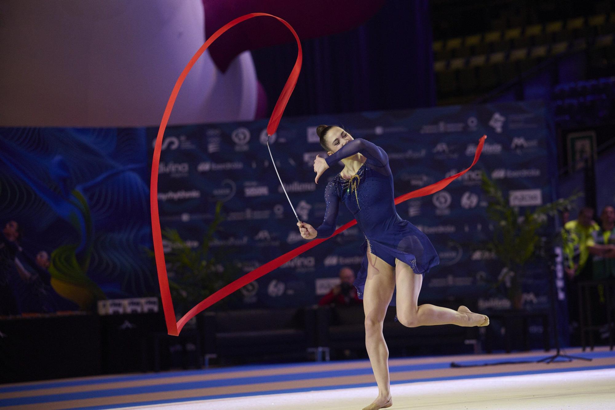 Gimnasia r&iacute;tmica: Oro para Lagunak y bronce para Alaia en categor&iacute;a s&eacute;nior