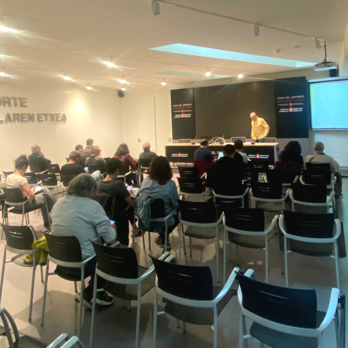 Modificaciones en las bases de la convocatoria para la &ldquo;Beca por resultados&rdquo; 2025