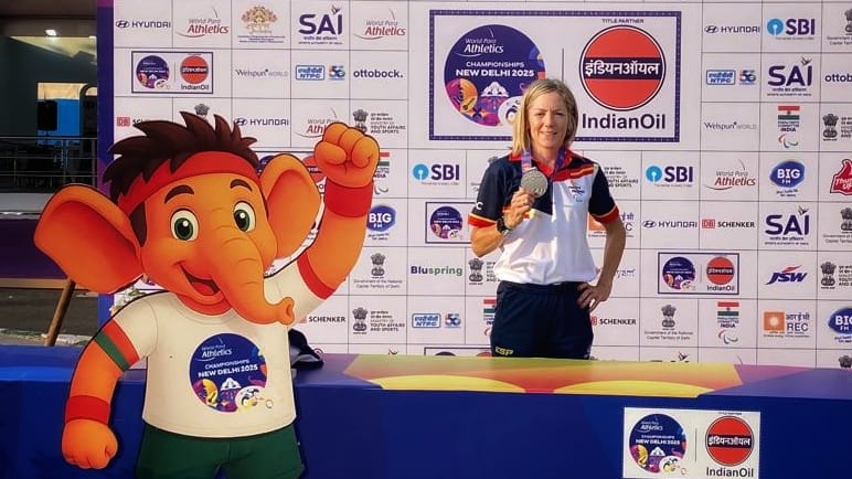 Izaskun Os&eacute;s logra la plata en 1.500 metros T13 en el Mundial de atletismo de Nueva Delhi