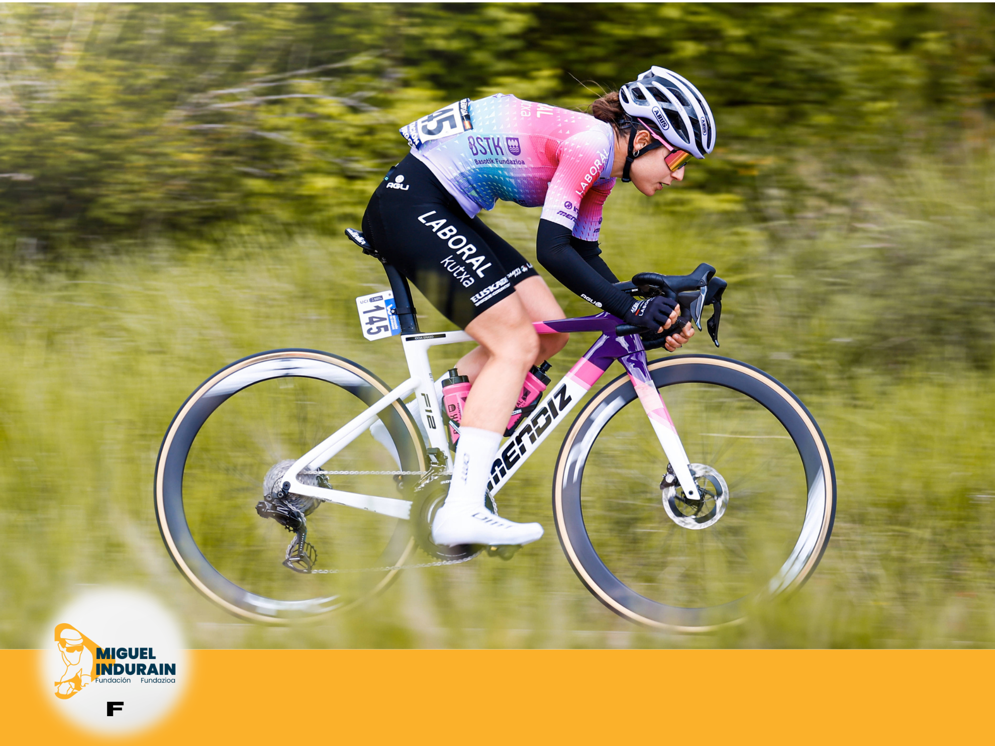 Idoia Eraso desaf&iacute;a al pav&eacute;s en la m&iacute;tica Gante-Wevelgem