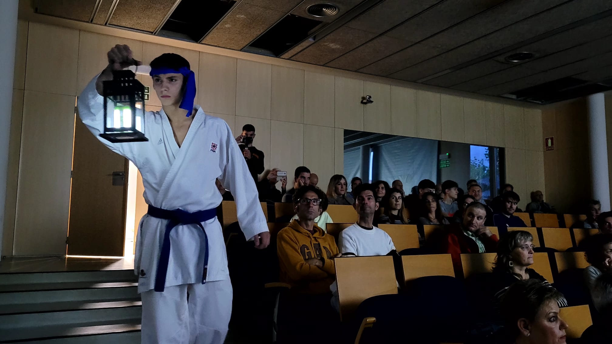 Presentaci&oacute;n del c&oacute;mic "C&oacute;mo enfrentarte a tu peor enemigo"