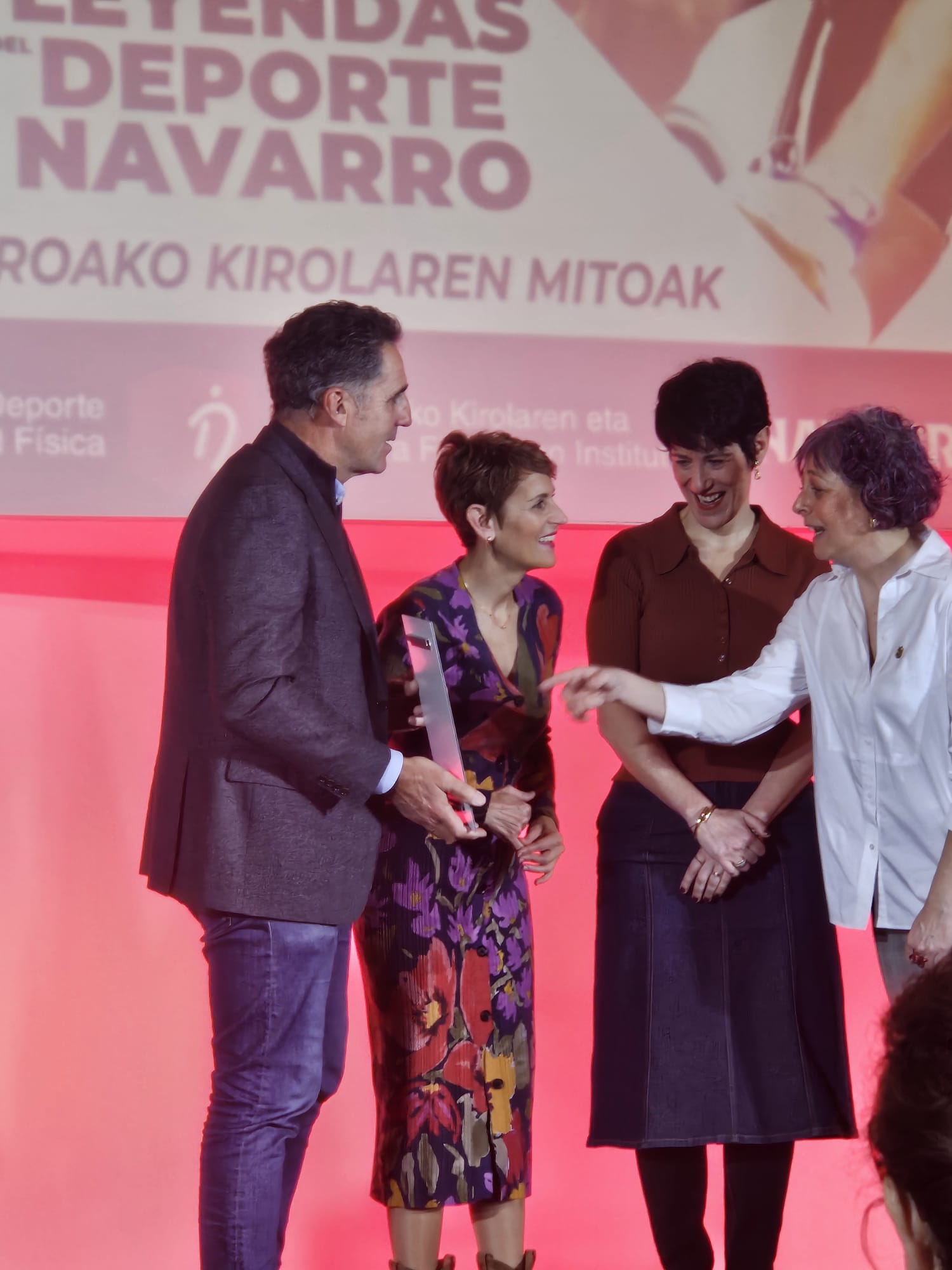 La Presidenta Chivite elogia ante la &eacute;lite de los deportistas navarros la labor de &ldquo;construcci&oacute;n social&rdquo; que supone su ejemplo para la ciudadan&iacute;a