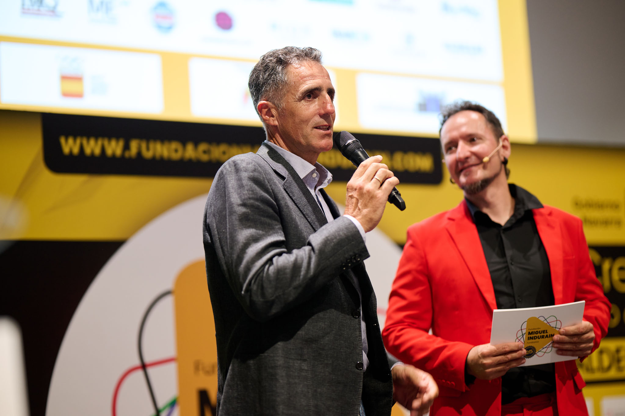 LA FMIF CONCEDE 181 BECAS EN UNA GALA CELEBRADA EN EL NAVARRA ARENA